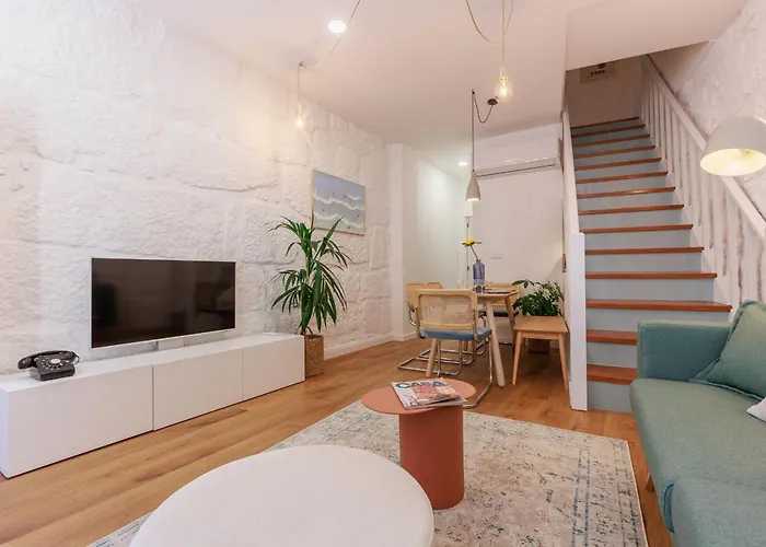 Olive Tree House By Lovelystay Lägenhet Oporto