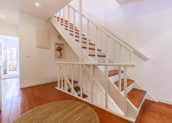 Olive Tree House By Lovelystay *