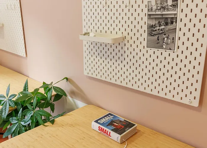 Olive Tree House By Lovelystay 아파트